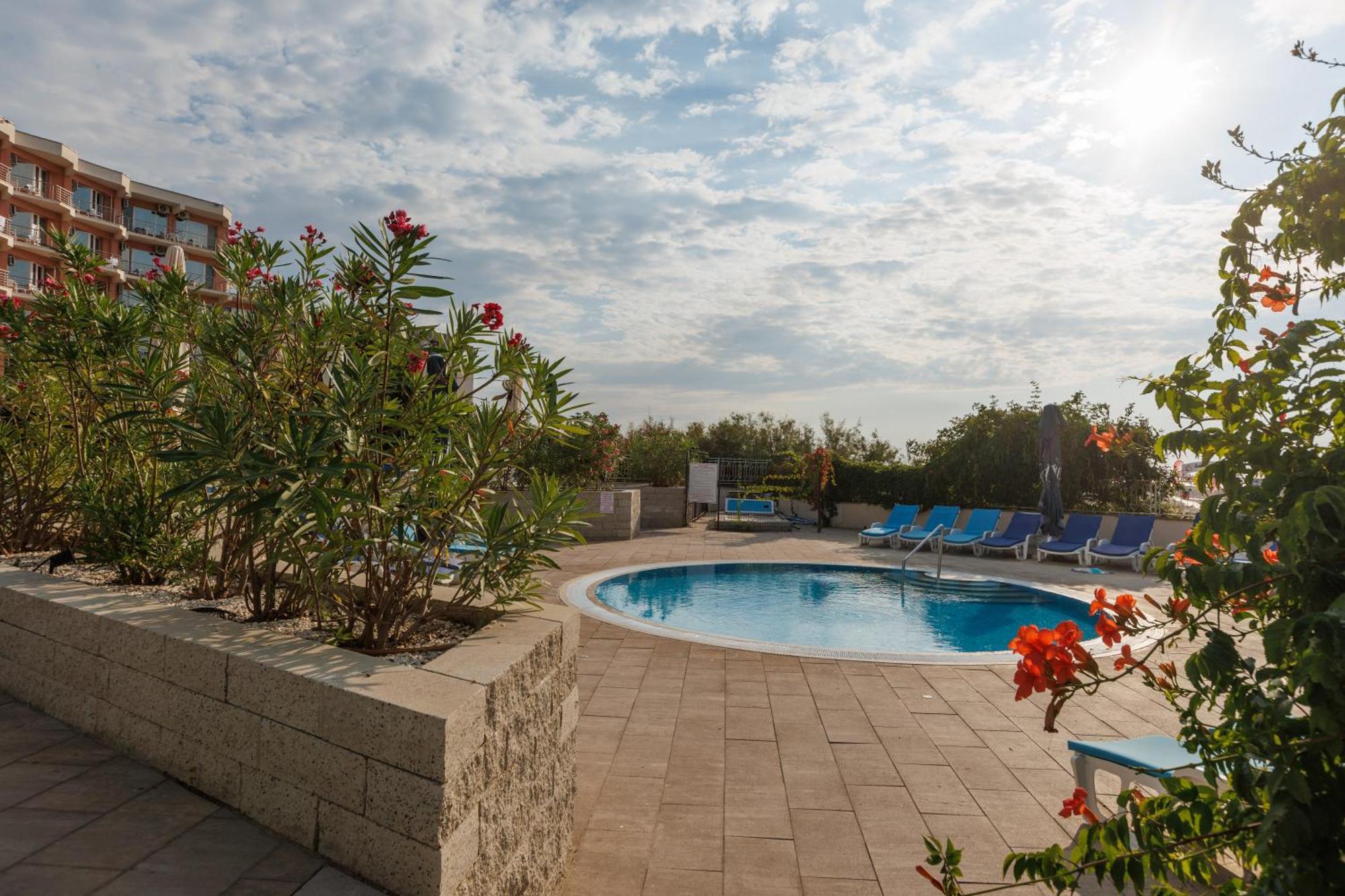 Hotel Comandor Mamaia Εξωτερικό φωτογραφία