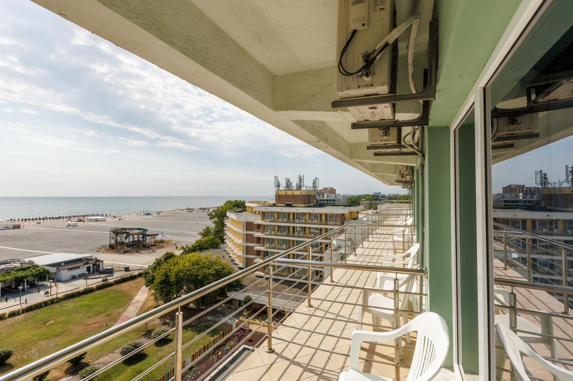 Hotel Comandor Mamaia Εξωτερικό φωτογραφία