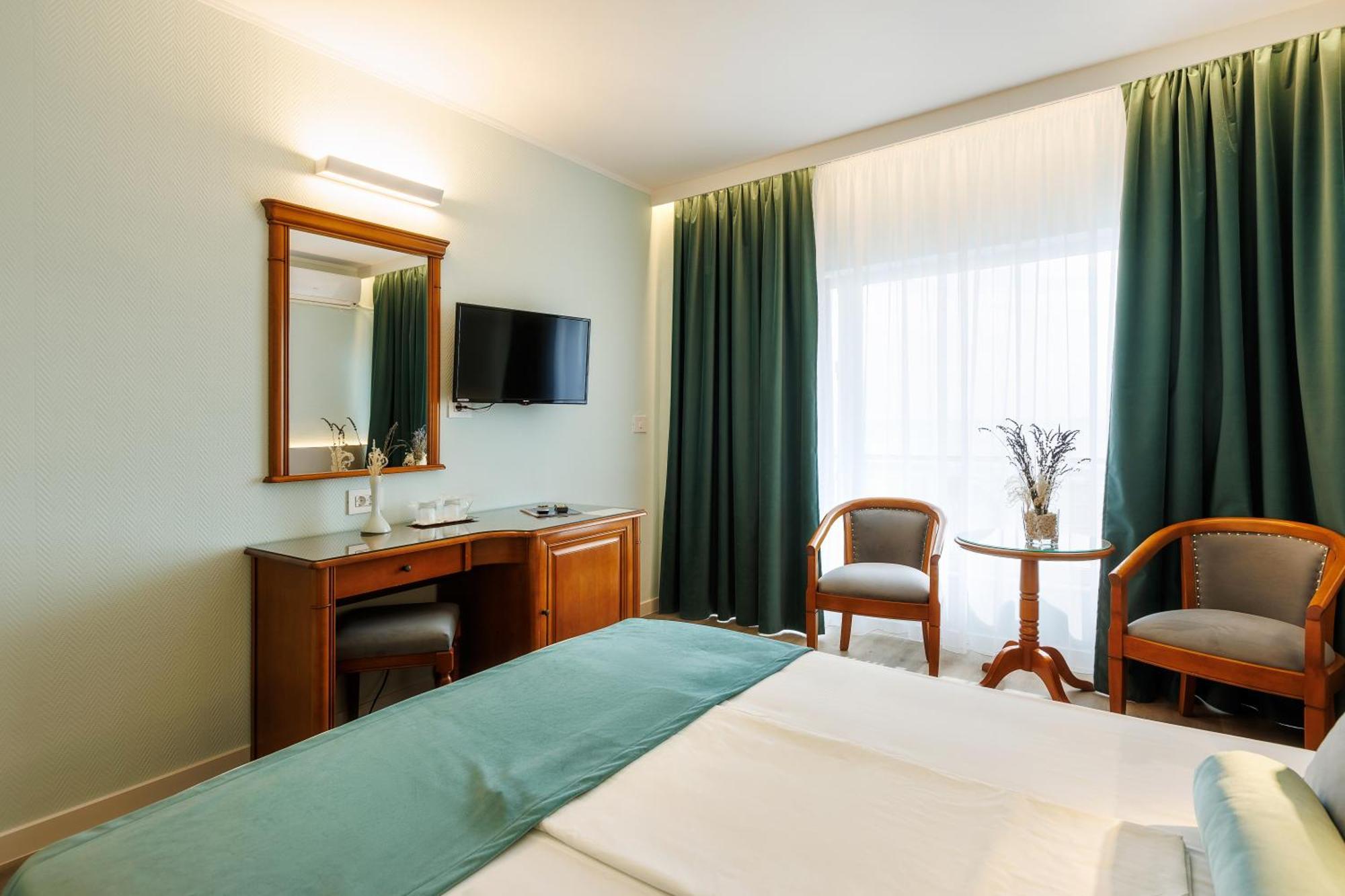 Hotel Comandor Mamaia Εξωτερικό φωτογραφία