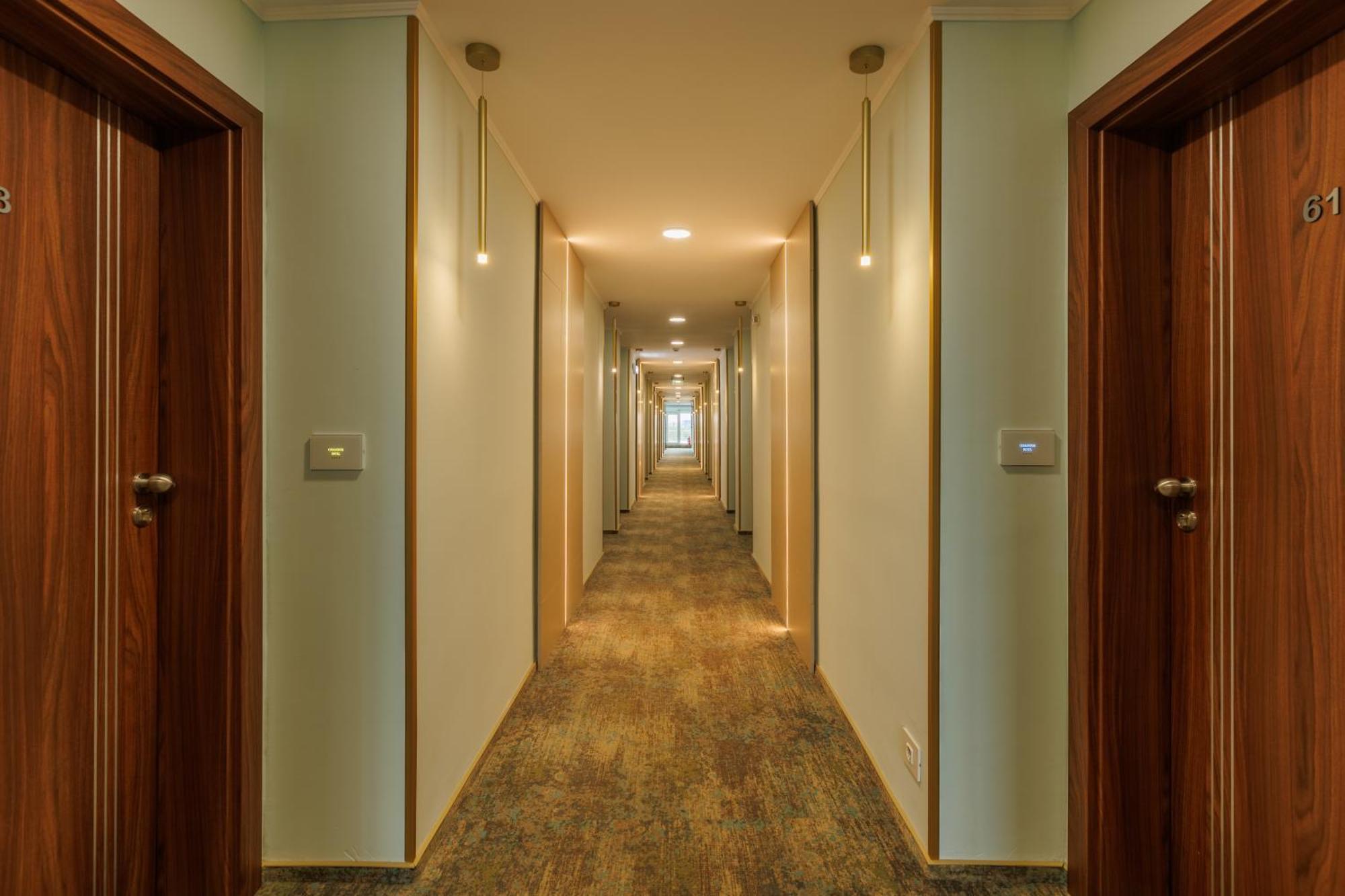 Hotel Comandor Mamaia Εξωτερικό φωτογραφία