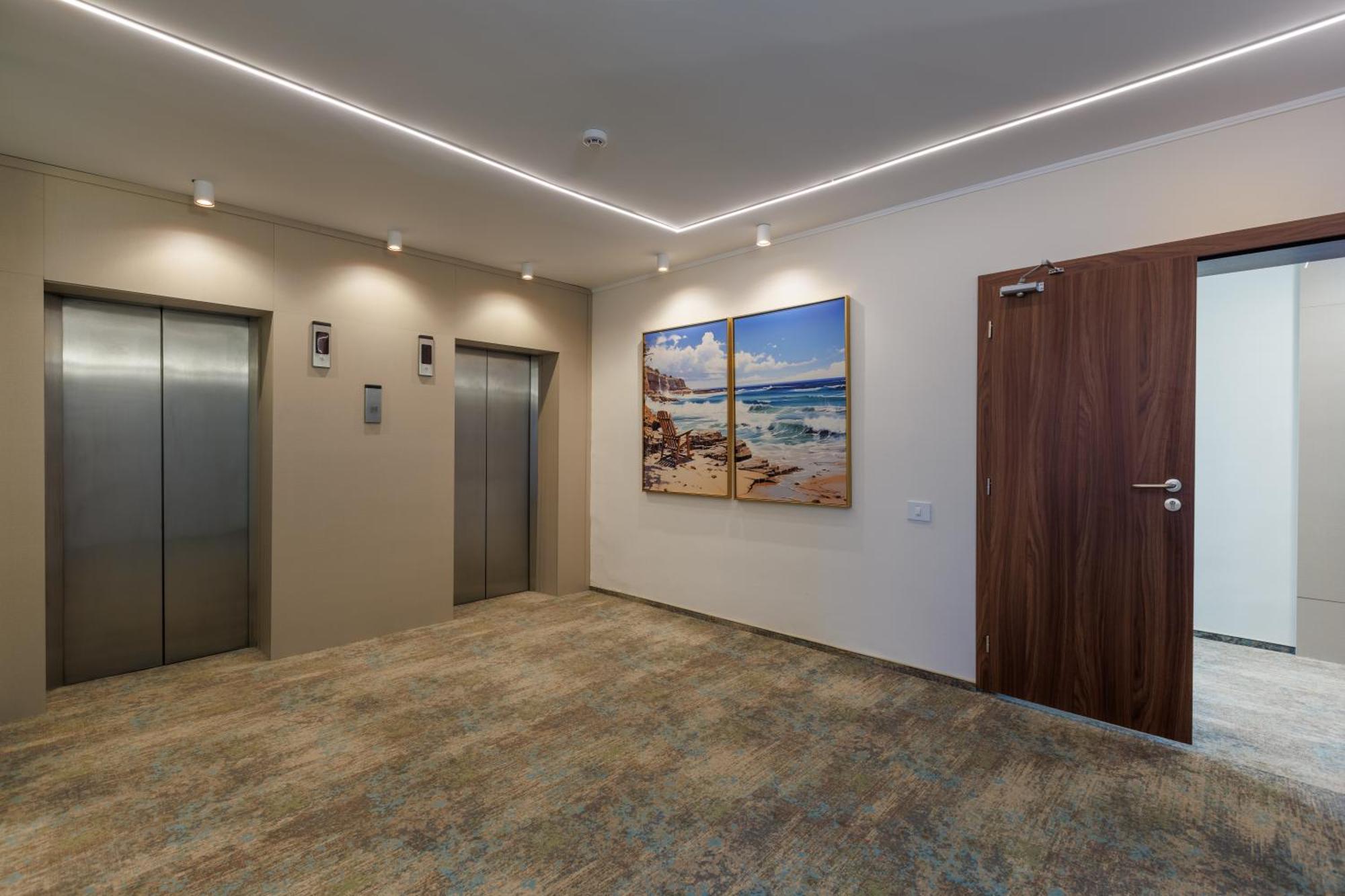 Hotel Comandor Mamaia Εξωτερικό φωτογραφία