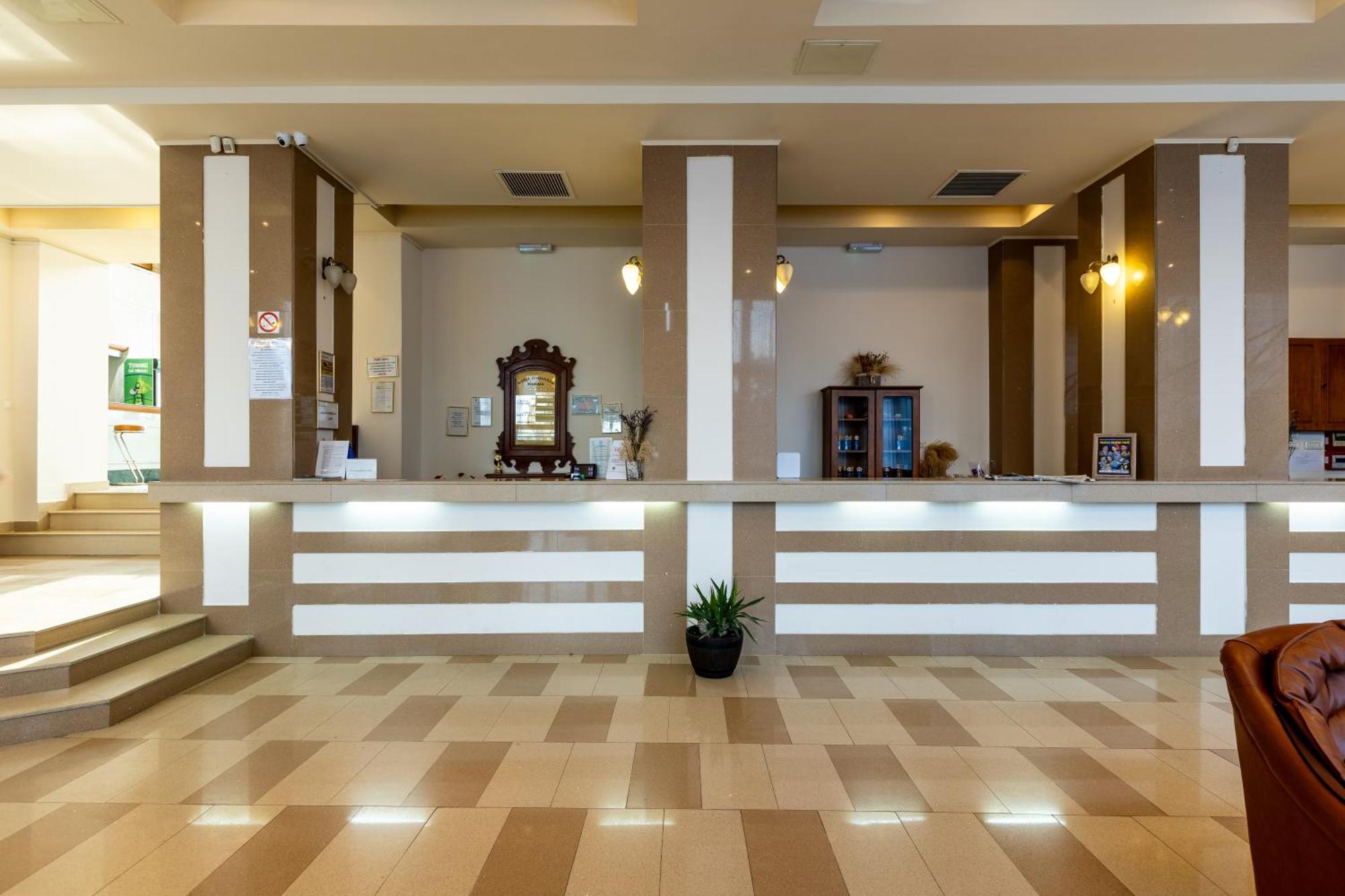 Hotel Comandor Mamaia Εξωτερικό φωτογραφία