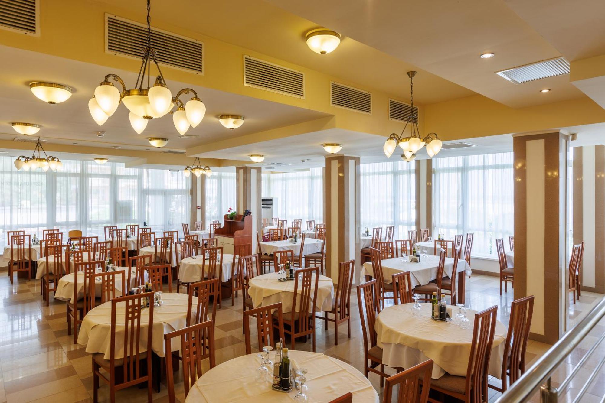 Hotel Comandor Mamaia Εξωτερικό φωτογραφία