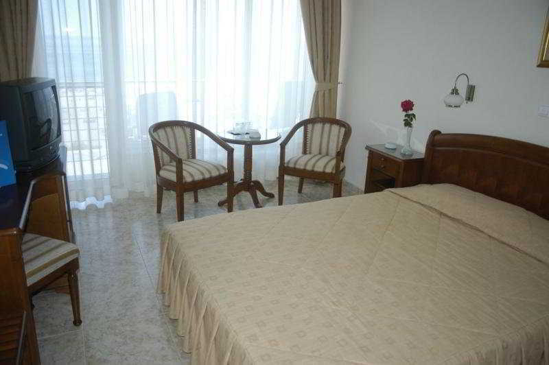 Hotel Comandor Mamaia Εξωτερικό φωτογραφία