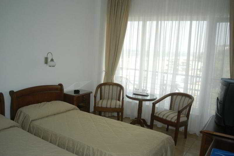 Hotel Comandor Mamaia Εξωτερικό φωτογραφία